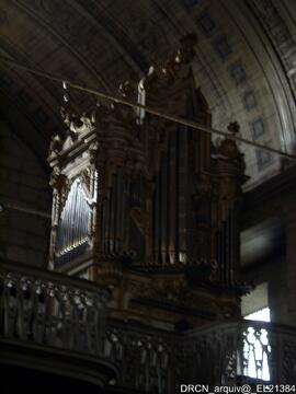 Interior - Coro-alto - Orgão - Pormenor