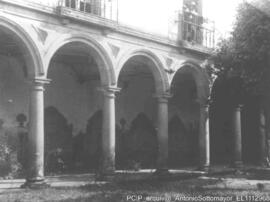 Claustro do Cemitério – Interior