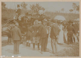 Álbum fotográfico - Passeios no Campo; saltos a cavalo; etc