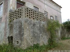 Fotografia: imovel e area envolvente