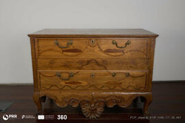 Cómoda de Guerra Junqueiro