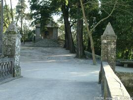Pontão de ligação do terreiro da Capela de São Sebastião
