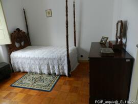 Fotografia do interior e do exterior do imovel