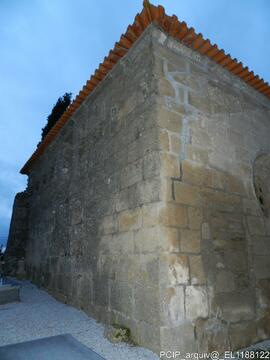 Fotografia exterior: fachadas e area envolvente