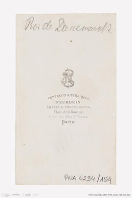 Álbum com retratos de membros das famílias reais europeias