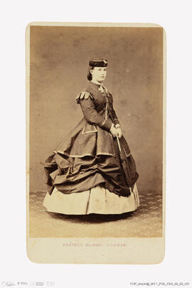 Álbum com fotografias famílias reais europeias