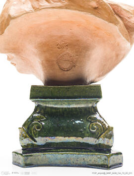 Busto de senhora