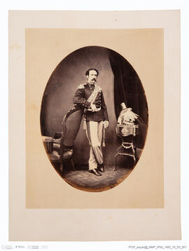 Álbum fotográfico - Álbum com fotografias de oficiais