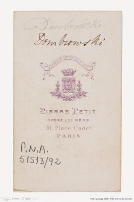 Álbum com retratos de membros das famílias reais