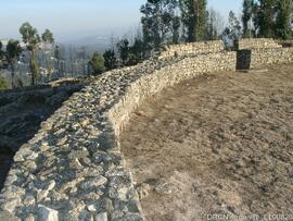 Interior do recinto da acrópole