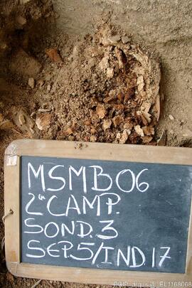 Sondagens  arqueológicas