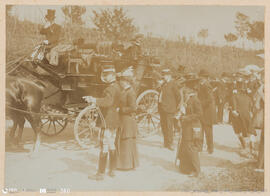 Álbum fotográfico - Passeios no Campo; saltos a cavalo; etc