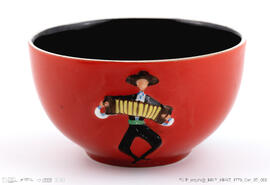 Taças com trajes regionais  Faiança