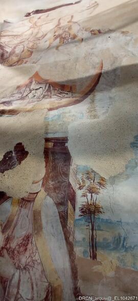 Pintura mural “Virgem com o Menino”