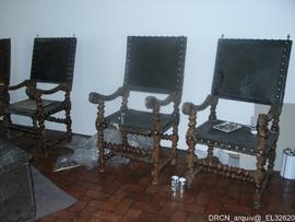 Cadeiras couro - restauro