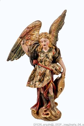 Anjo - Remate do retábulo de Nossa Senhora do Carmo