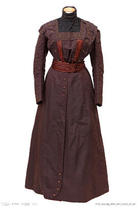 Vestido (duas peças)/Feminino